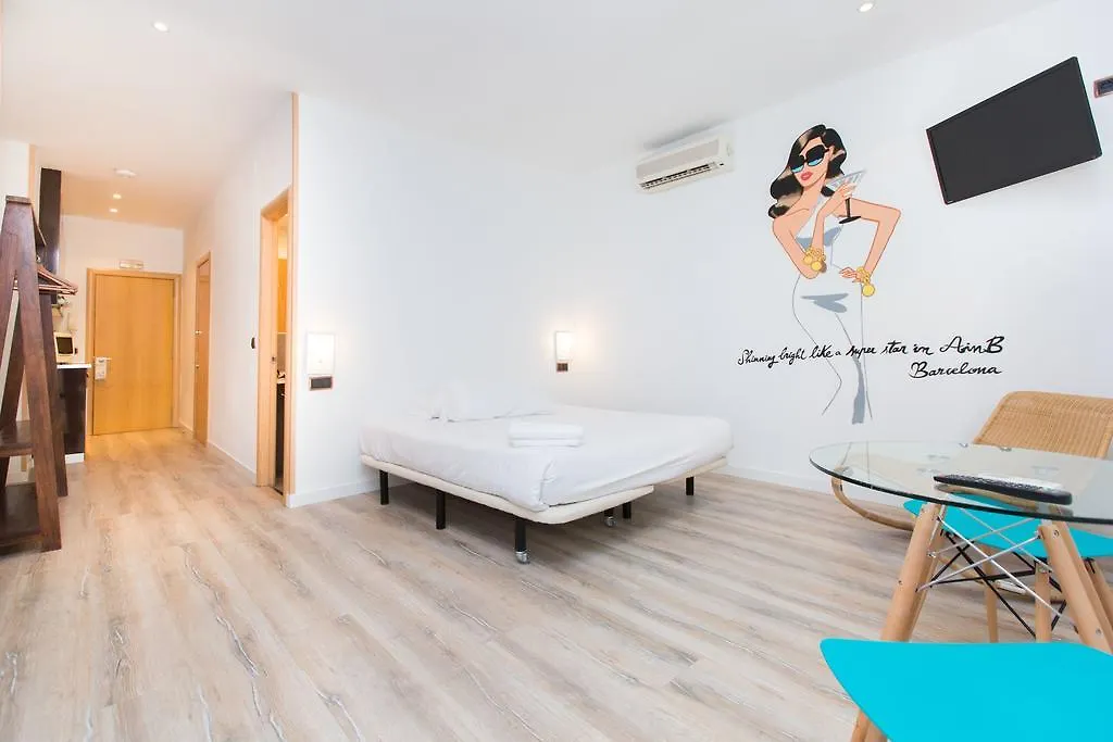 Ainb Las Ramblas-Colon Apartments Barcelona