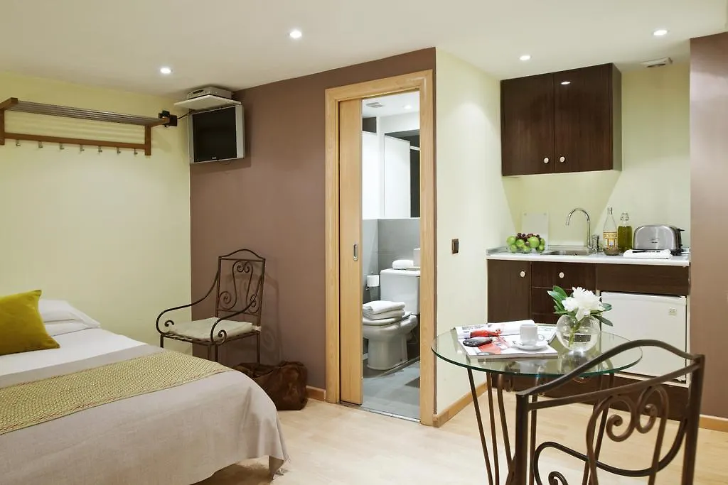 Ainb Las Ramblas-Colon Apartments Barcelona Spain